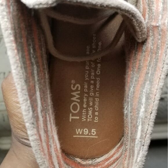 Toms Suede Wedge Ankle Boots - Picture 8 of 8